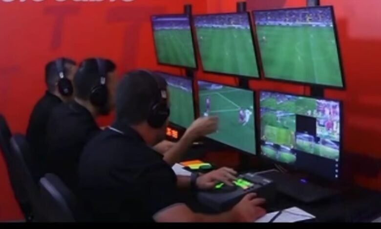 VAR Benjamin Pineda