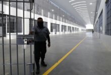Mil plazas serán para reforzar la nueva mega cárcel, Centro de Alta Contención del Crimen Organizado (CACCO)