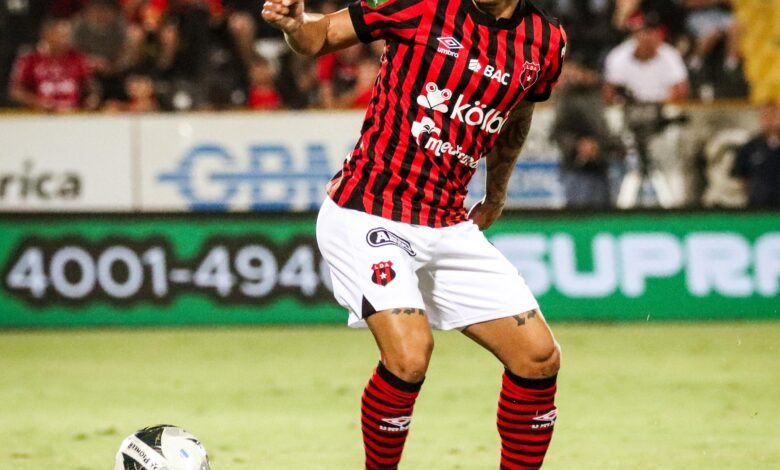 Alajuelense Pilone