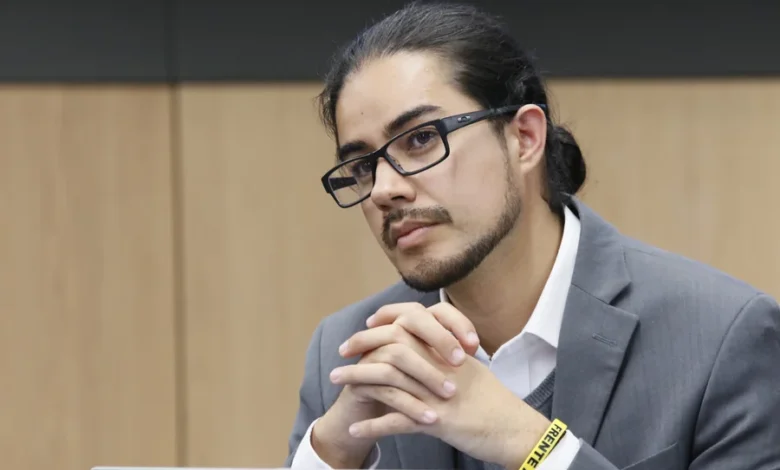 jonathan-acuña