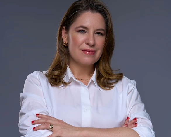 claudia-dobles-presidente-Chaves
