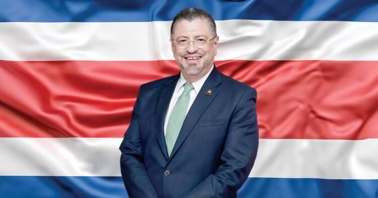 Rodrigo-Chaves-costarricenses-elecciones