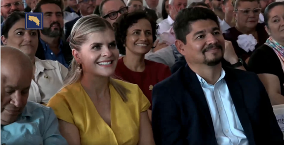 Laura-Fernández