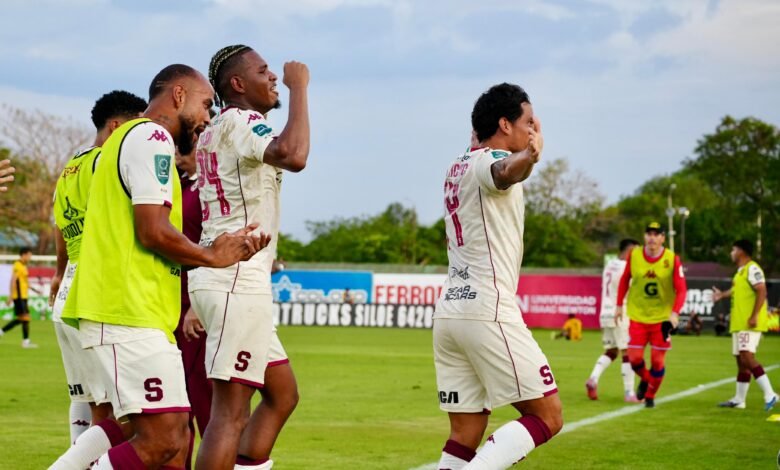Liberia y Saprissa