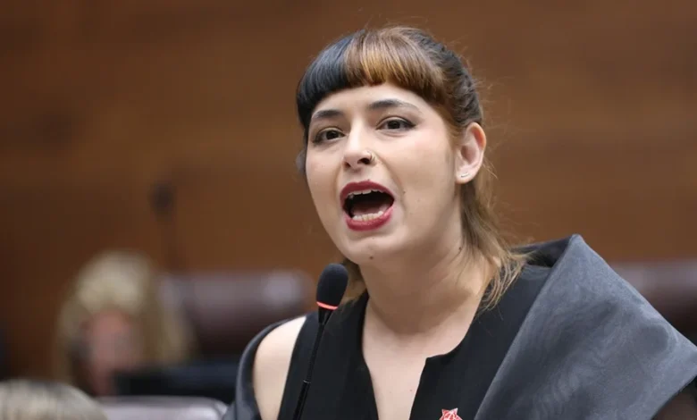 Vianey-Mora-reos