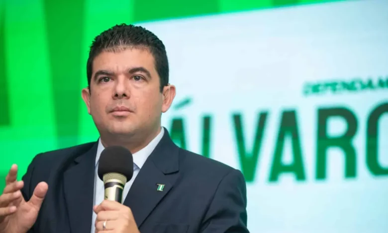 Álvaro