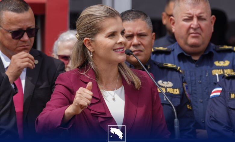 Laura-Fernández