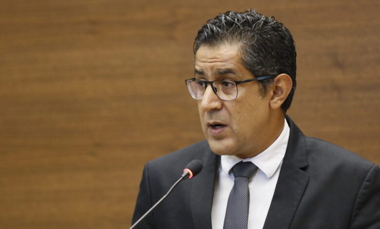 Nogui-Acosta