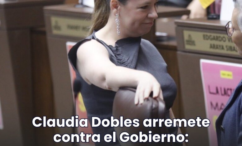 Claudia-Dobles
