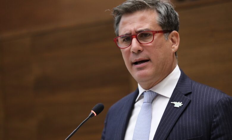 Manuel Tovar