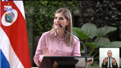 Laura Fernández