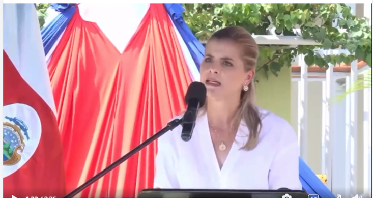 Laura Fernández