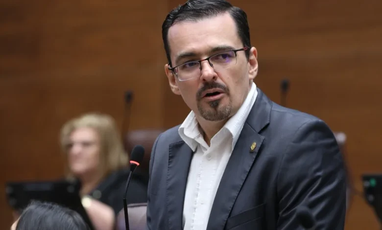 Diputado José María Villalta