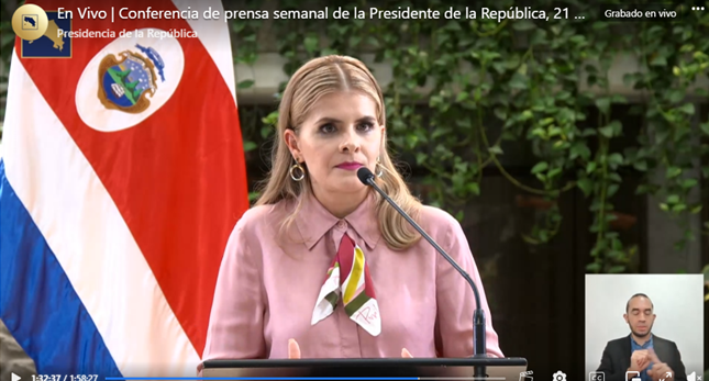 Laura Fernández-PLN